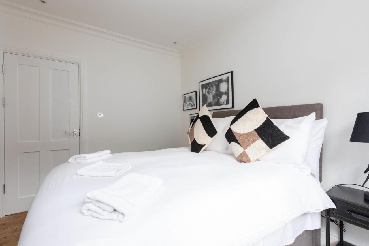 Stylish 2 Bedroom Apartment Near Oxford Street ロンドン エクステリア 写真