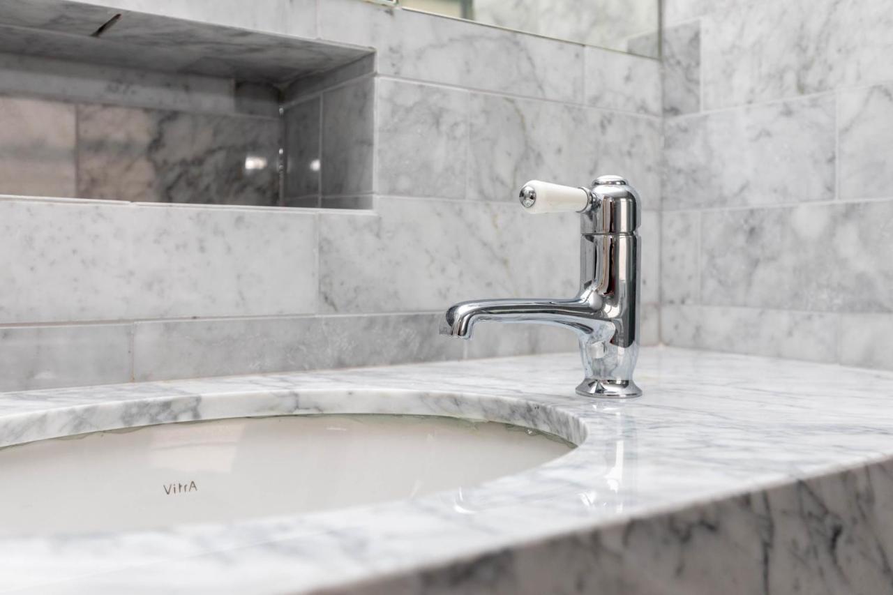 Stylish 2 Bedroom Apartment Near Oxford Street ロンドン エクステリア 写真